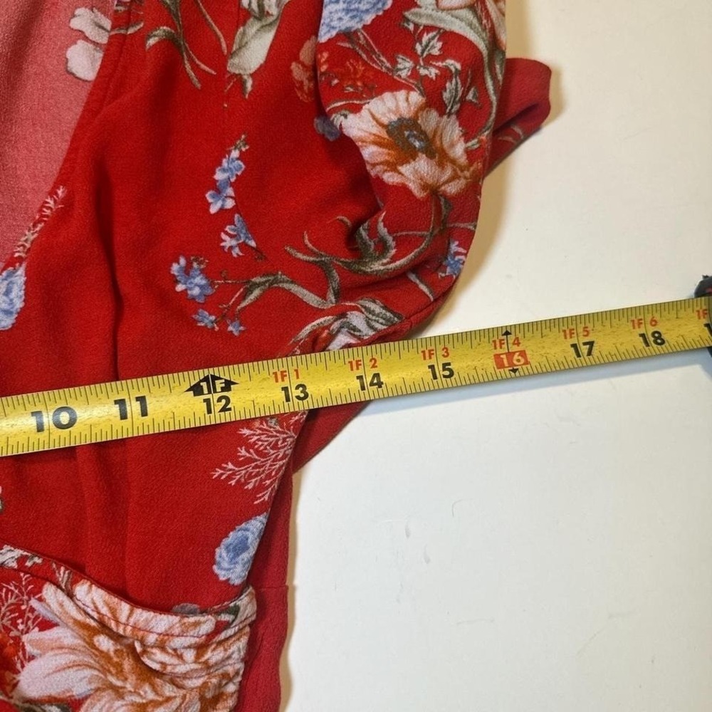 American Eagle Red Floral Surplice‎ Wrap Crop Top Womens XS Long Lantern Sleeve - Picture 8 of 8